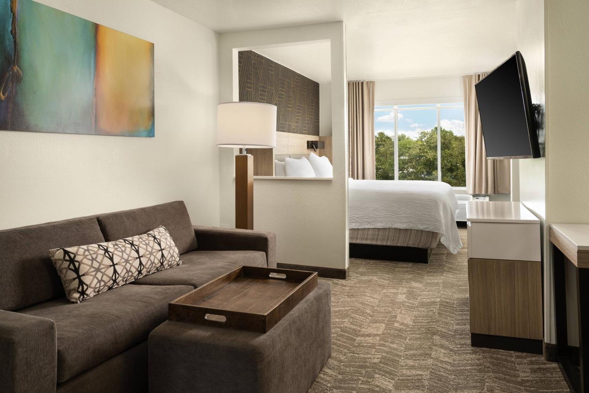 Springhill Dallas North Hotel 3*